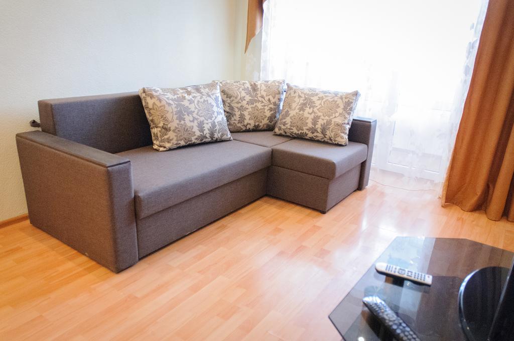 Luxury 3 Rooms Apartments In Center By Green House Poltawa Exterior foto