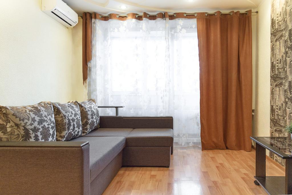 Luxury 3 Rooms Apartments In Center By Green House Poltawa Exterior foto