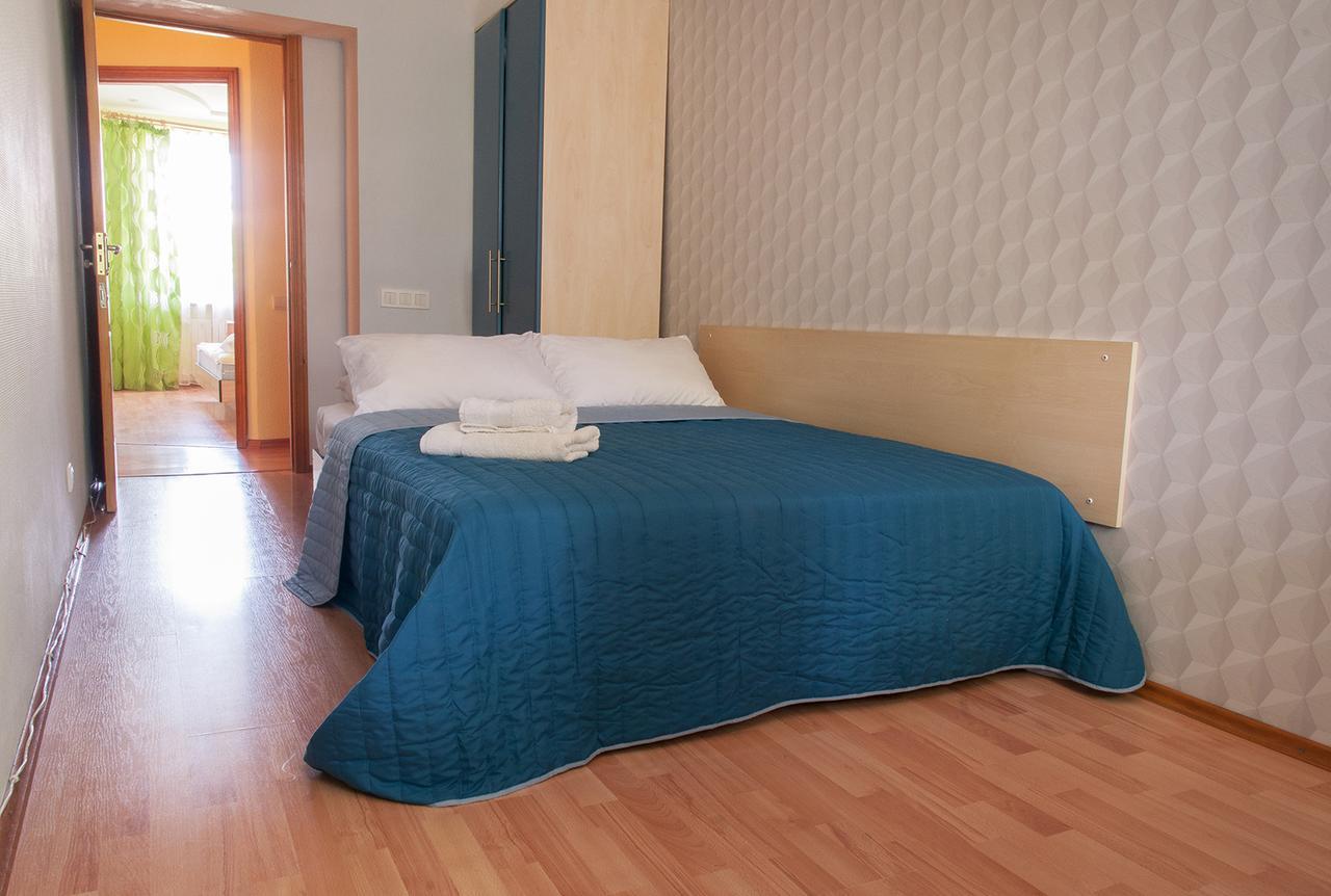 Luxury 3 Rooms Apartments In Center By Green House Poltawa Exterior foto